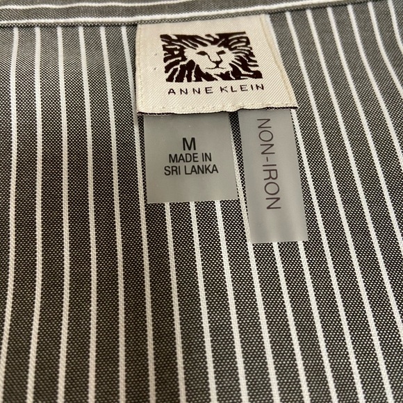 Anne Klein button down dress shirt - Picture 2 of 2